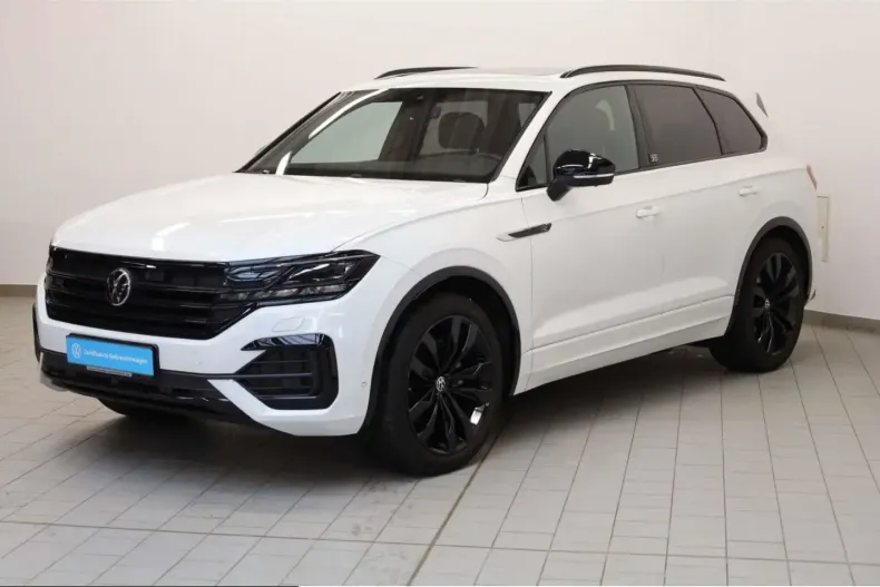 Volkswagen Touareg din 2023 cu 56.570 km - oferta VOL244863 - foto 1
