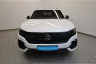 Volkswagen Touareg din 2023 cu 56.570 km - oferta VOL244863 - foto 2