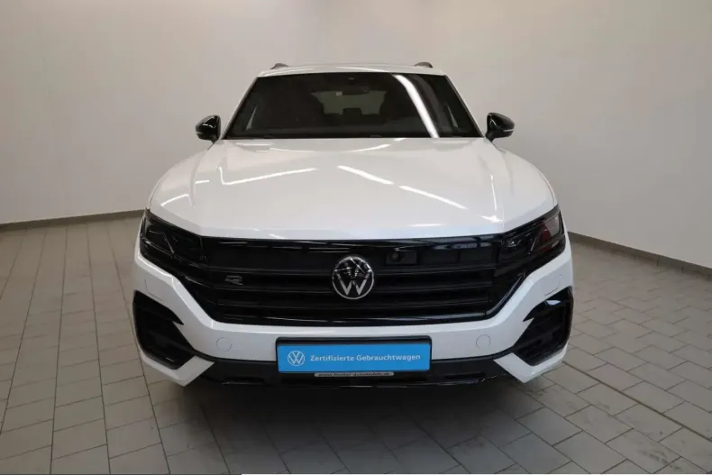 Volkswagen Touareg din 2023 cu 56.570 km - oferta VOL244863 - foto 2
