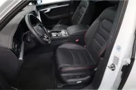 Volkswagen Touareg din 2023 cu 56.570 km - oferta VOL244863 - foto 5