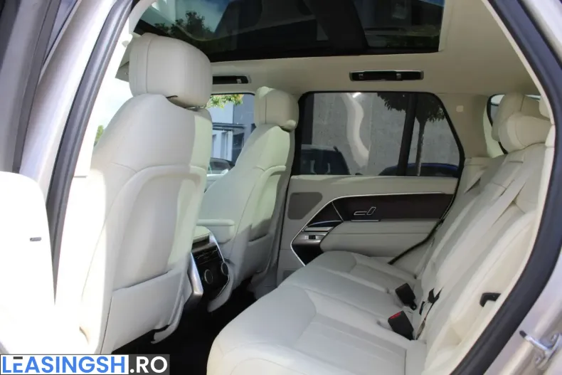 Land Rover Range Rover din 2023 cu 64.800 km - oferta LAN244864 - foto 4