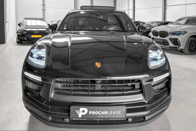 Porsche Macan din 2023 cu 44.500 km - oferta POR244868 - foto 2
