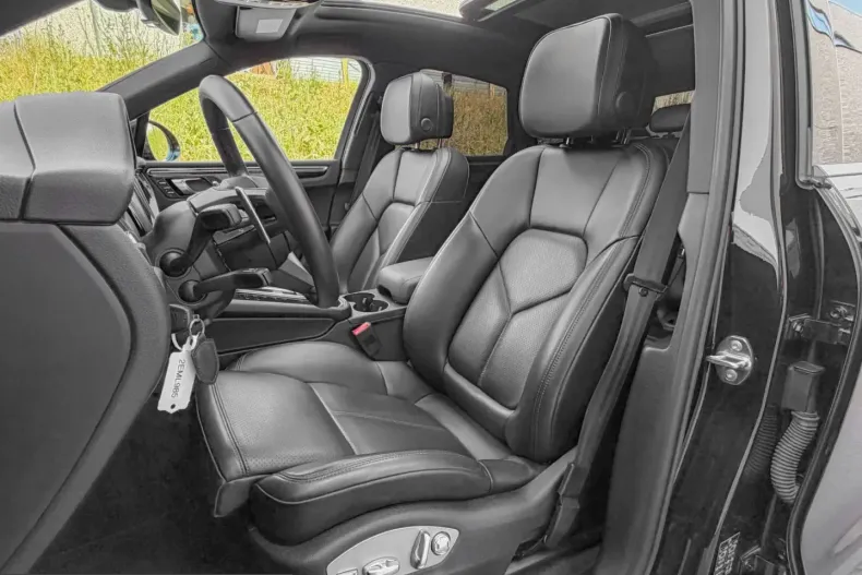 Porsche Macan din 2023 cu 44.500 km - oferta POR244868 - foto 10