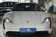 Porsche Taycan din 2024 cu 17.386 km - oferta POR244870 - foto 2