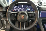 Porsche Taycan din 2024 cu 17.386 km - oferta POR244870 - foto 16