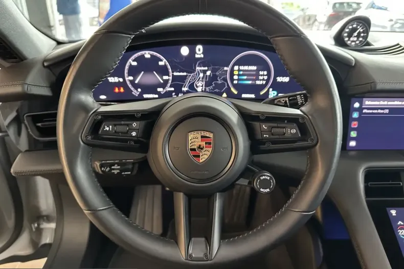 Porsche Taycan din 2024 cu 17.386 km - oferta POR244870 - foto 16