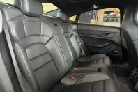 Porsche Taycan din 2024 cu 17.386 km - oferta POR244870 - foto 21