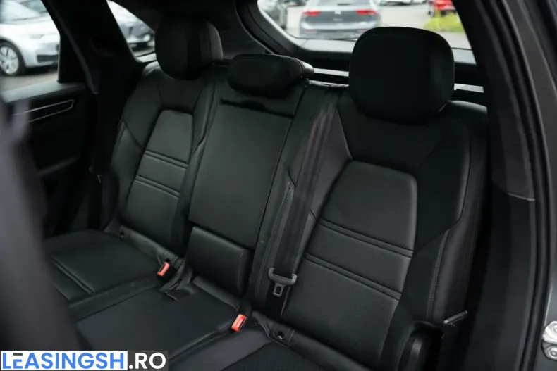 Porsche Cayenne din 2023 cu 19.900 km - oferta POR244874 - foto 37