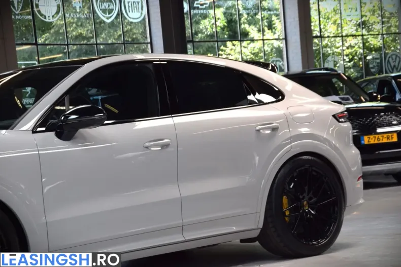 Porsche Cayenne din 2024 cu 42.795 km - oferta POR244875 - foto 7