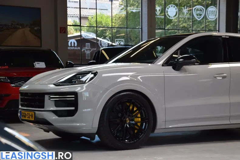 Porsche Cayenne din 2024 cu 42.795 km - oferta POR244875 - foto 9