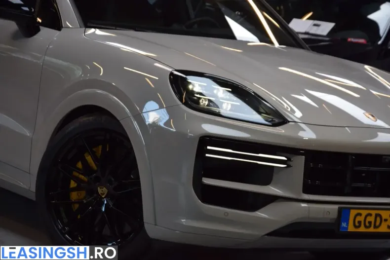 Porsche Cayenne din 2024 cu 42.795 km - oferta POR244875 - foto 42