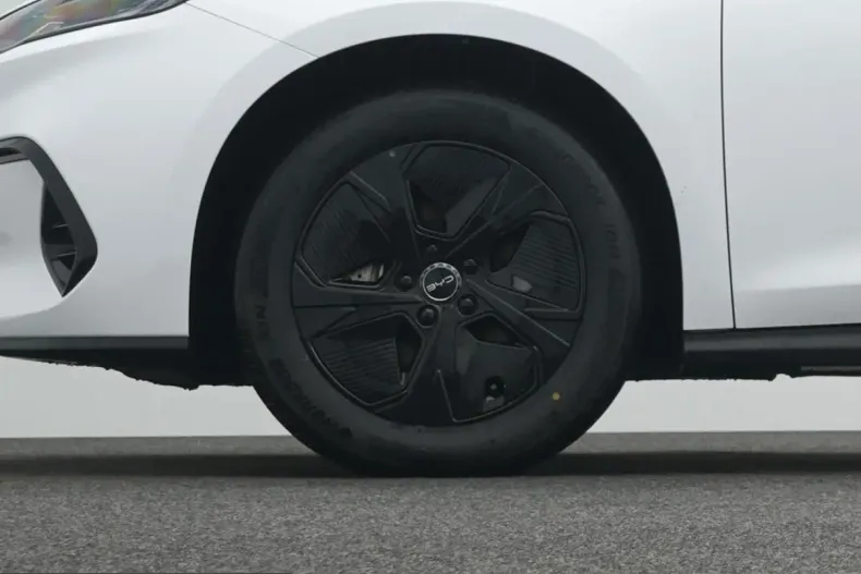 BYD Seal 6 din 2025 cu 5.000 km - oferta BYD244876 - foto 7