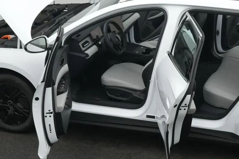 BYD Seal 6 din 2025 cu 5.000 km - oferta BYD244876 - foto 14