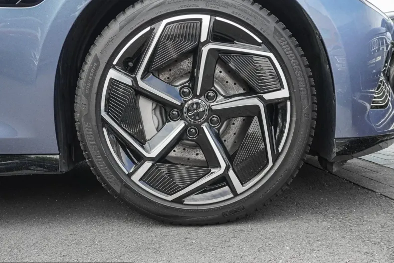 BYD Seal din 2025 cu 17.859 km - oferta BYD244878 - foto 6
