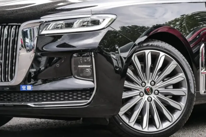 Hongqi H9 din 2025 cu 19.900 km - oferta HON244879 - foto 14