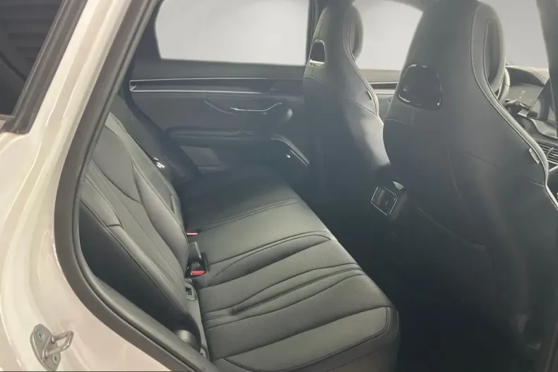 BYD Seal U din 2025 cu 20.215 km - oferta BYD244886 - foto 12