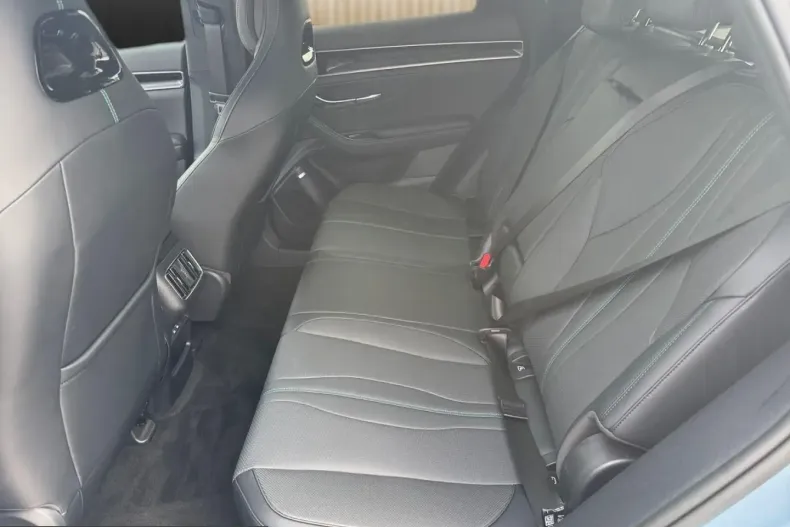 BYD Seal U din 2025 cu 20.476 km - oferta BYD244889 - foto 11