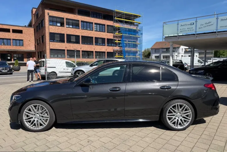 Mercedes-Benz C 43 AMG (Clasa C) din 2024 cu 25.500 km - oferta MER244892 - foto 5