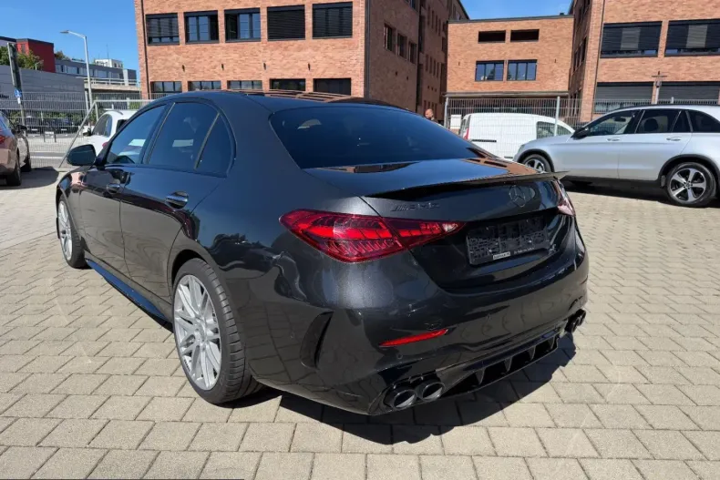Mercedes-Benz C 43 AMG (Clasa C) din 2024 cu 25.500 km - oferta MER244892 - foto 8