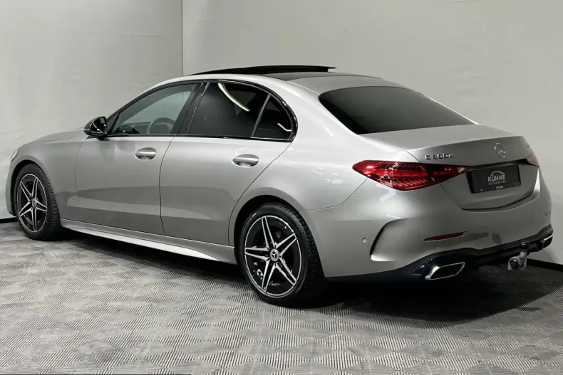Mercedes-Benz C 300 (Clasa C) din 2024 cu 31.253 km - oferta MER244893 - foto 16