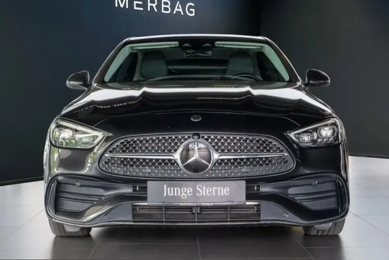 Mercedes-Benz C 300 (Clasa C) din 2022 cu 39.746 km - oferta MER244894 - foto 3