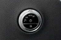 Mercedes-Benz C 300 (Clasa C) din 2023 cu 39.000 km - oferta MER244896 - foto 16