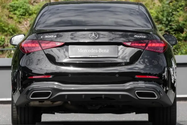 Mercedes-Benz C 300 (Clasa C) din 2023 cu 39.000 km - oferta MER244896 - foto 20