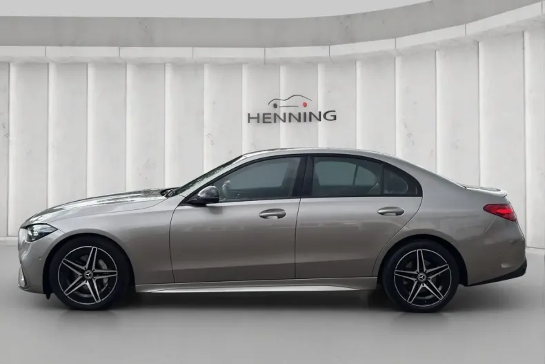 Mercedes-Benz C 300 (Clasa C) din 2023 cu 80.000 km - oferta MER244900 - foto 2