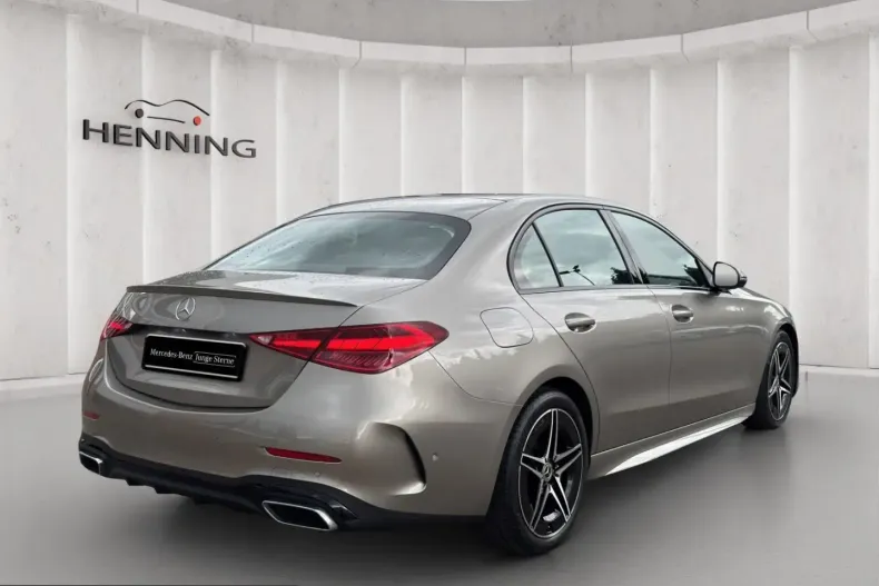 Mercedes-Benz C 300 (Clasa C) din 2023 cu 80.000 km - oferta MER244900 - foto 5