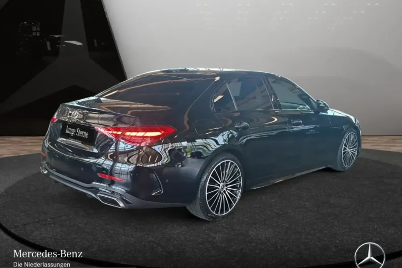 Mercedes-Benz C 300 (Clasa C) din 2024 cu 22.262 km - oferta MER244901 - foto 8