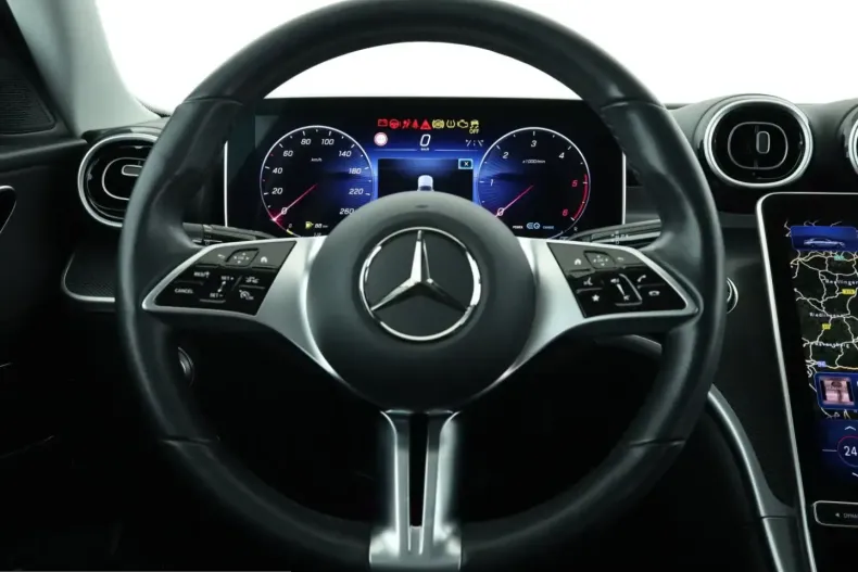 Mercedes-Benz C 300 (Clasa C) din 2022 cu 39.176 km - oferta MER244902 - foto 11