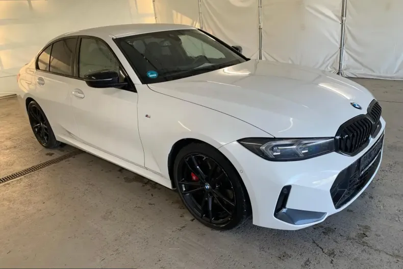 BMW 330 (Seria 3) din 2023 cu 47.100 km - oferta BMW244914 - foto 2