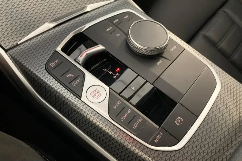 BMW 330 (Seria 3) din 2023 cu 47.100 km - oferta BMW244914 - foto 13