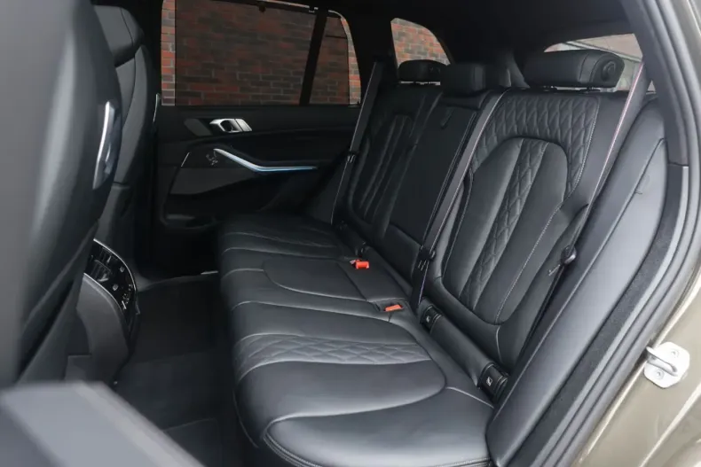 BMW X5 (Seria X) din 2025 cu 9.965 km - oferta BMW244916 - foto 34