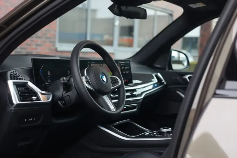 BMW X5 (Seria X) din 2025 cu 9.965 km - oferta BMW244916 - foto 37