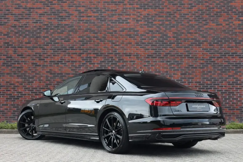 Audi A8 din 2024 cu 58.560 km - oferta AUD244919 - foto 2
