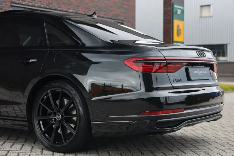 Audi A8 din 2024 cu 58.560 km - oferta AUD244919 - foto 12