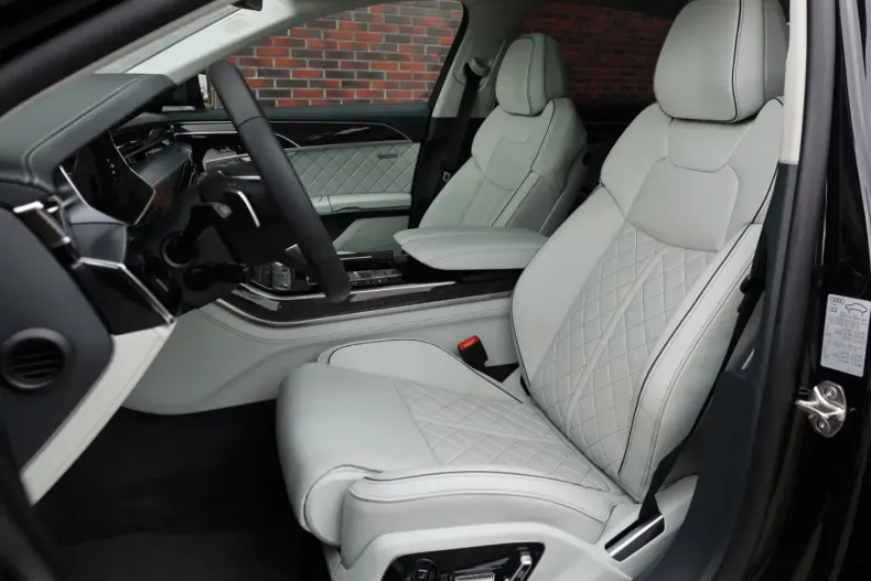 Audi A8 din 2024 cu 58.560 km - oferta AUD244919 - foto 26