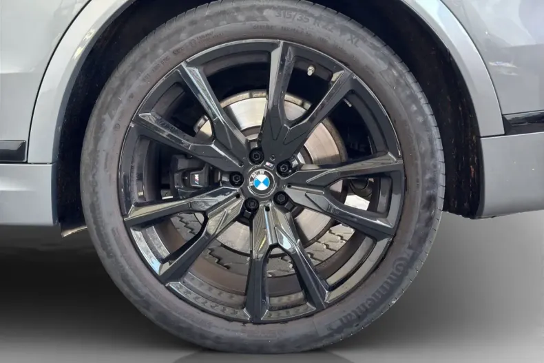 BMW X7 (Seria X) din 2024 cu 62.638 km - oferta BMW244927 - foto 10