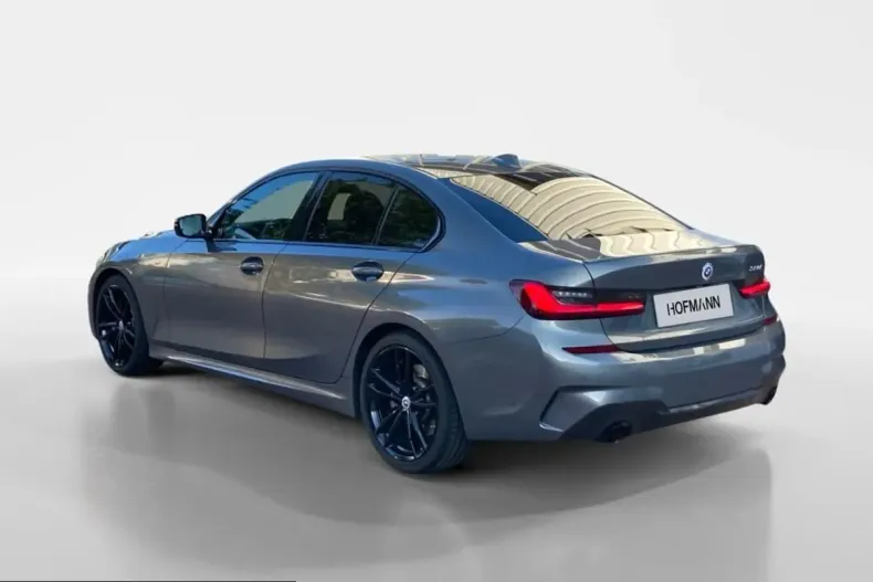 BMW 330 (Seria 3) din 2023 cu 49.900 km - oferta BMW244933 - foto 3