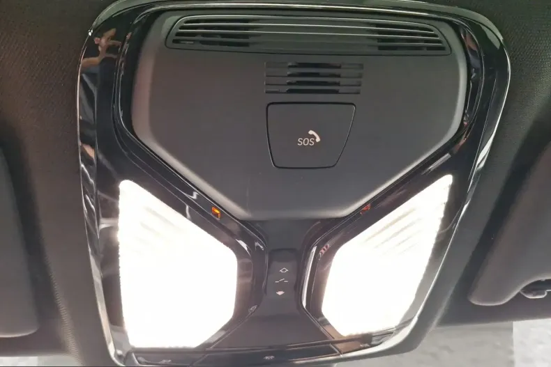 BMW 330 (Seria 3) din 2023 cu 72.289 km - oferta BMW244935 - foto 17