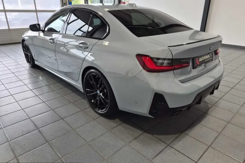 BMW 330 (Seria 3) din 2023 cu 63.502 km - oferta BMW244937 - foto 3