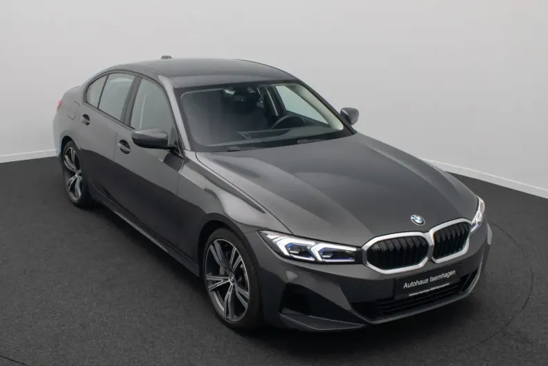 BMW 330 (Seria 3) din 2022 cu 72.563 km - oferta BMW244939 - foto 2