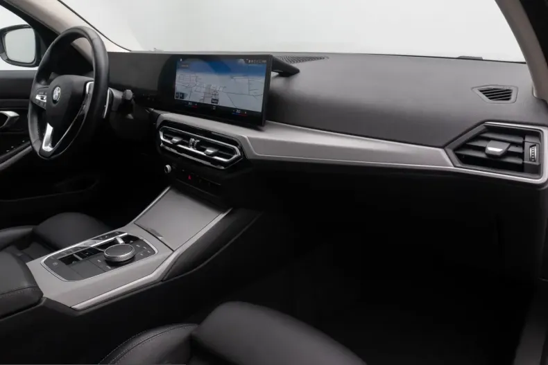 BMW 330 (Seria 3) din 2022 cu 72.563 km - oferta BMW244939 - foto 22