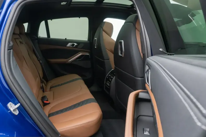 BMW X6 (Seria X) din 2025 cu 9.006 km - oferta BMW244945 - foto 25