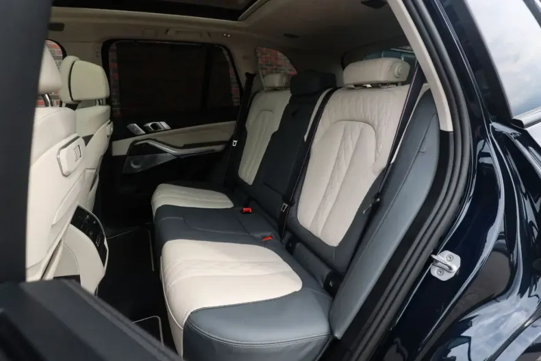 BMW X5 (Seria X) din 2025 cu 8.756 km - oferta BMW244946 - foto 33