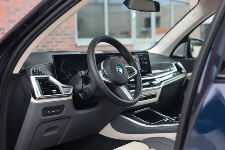 BMW X5 (Seria X) din 2025 cu 8.756 km - oferta BMW244946 - foto 36