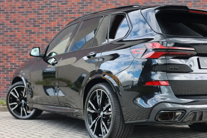 BMW X5 (Seria X) din 2025 cu 4.131 km - oferta BMW244948 - foto 9