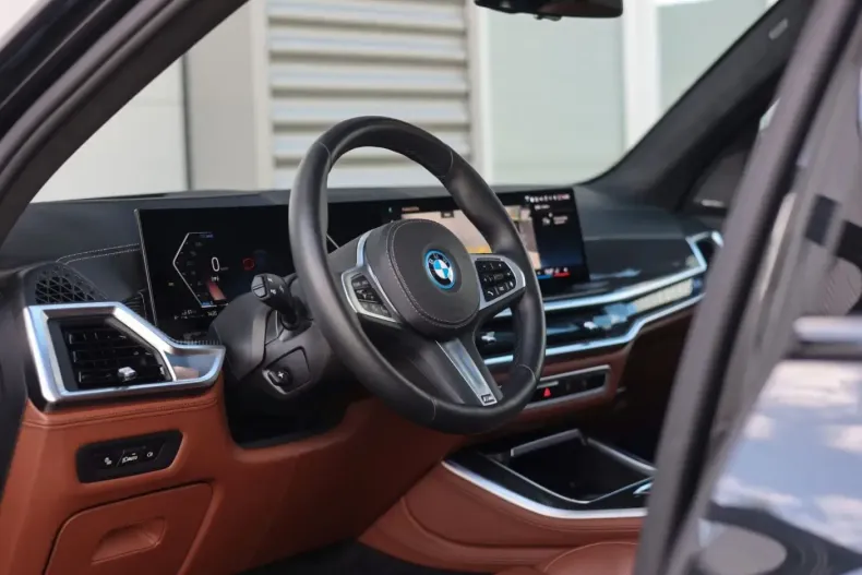 BMW X5 (Seria X) din 2025 cu 4.131 km - oferta BMW244948 - foto 36