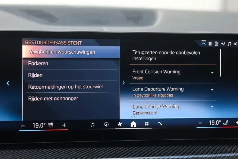 BMW X5 (Seria X) din 2025 cu 4.131 km - oferta BMW244948 - foto 48